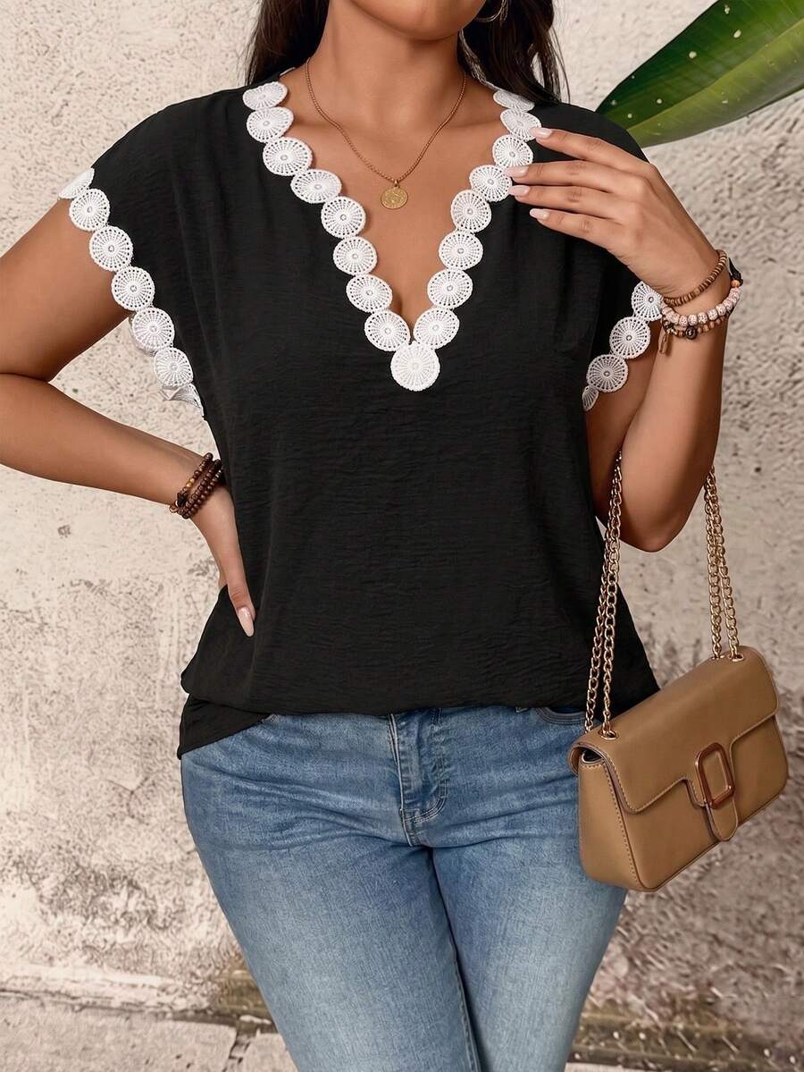 EMERY ROSE Summer Comfortable Casual Loose Black Blouse Shirt Plus Size Shirt - Black and White - View 1