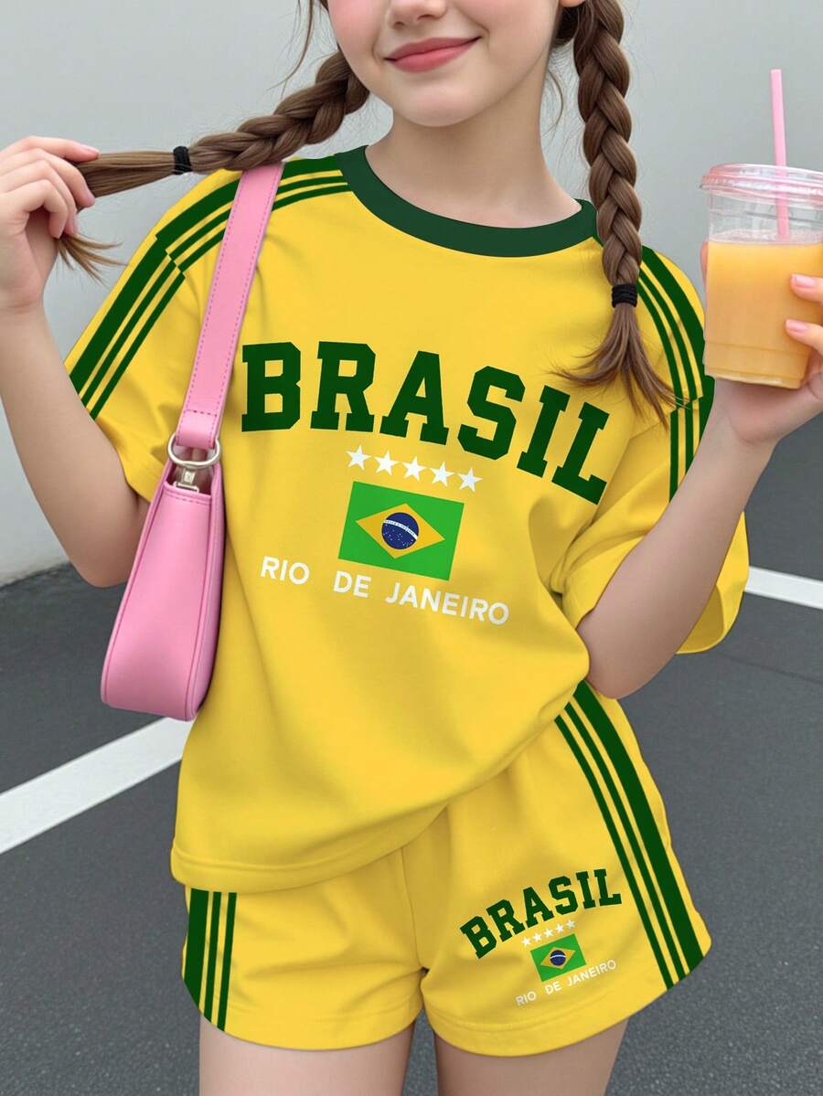 青少年女孩休閒極簡時尚運動球衣風格,休閒極簡巴西圖案,撞色短袖與短褲2件套,適合夏季、Y2K、舒適,女孩套裝,世界盃 - 彩色 - 查看 1