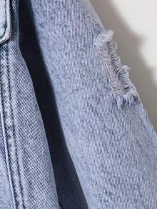 女童淺藍色雪洗磨損牛仔外套，毛邊下擺，百搭短版外衣，經典領口，單排扣，柔軟棉質，時尚百搭，適合度假、日常穿著、上學、通勤、派對、居家及節慶 - 中等水洗藍 - 查看 4