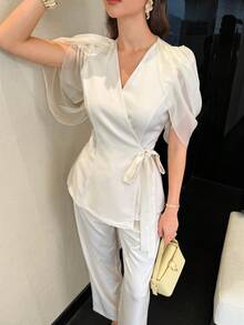 Modelyn 女士V领雪纺拼接花瓣袖系带收腰上衣及直筒裤优雅职业套装 - 杏色 - 查看 3