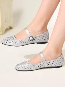 CUCCOO CHICEST Giày bệt nữ thoải mái, thêu rỗng, có khóa cài. - Bạc - Xem 4