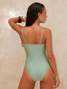 Swim Chiccia 女款春夏海灘度假優雅老錢風細肩帶純色不對稱珠飾飾邊百褶平胸式V領露背修身連身泳衣 - 綠色 - 查看 2