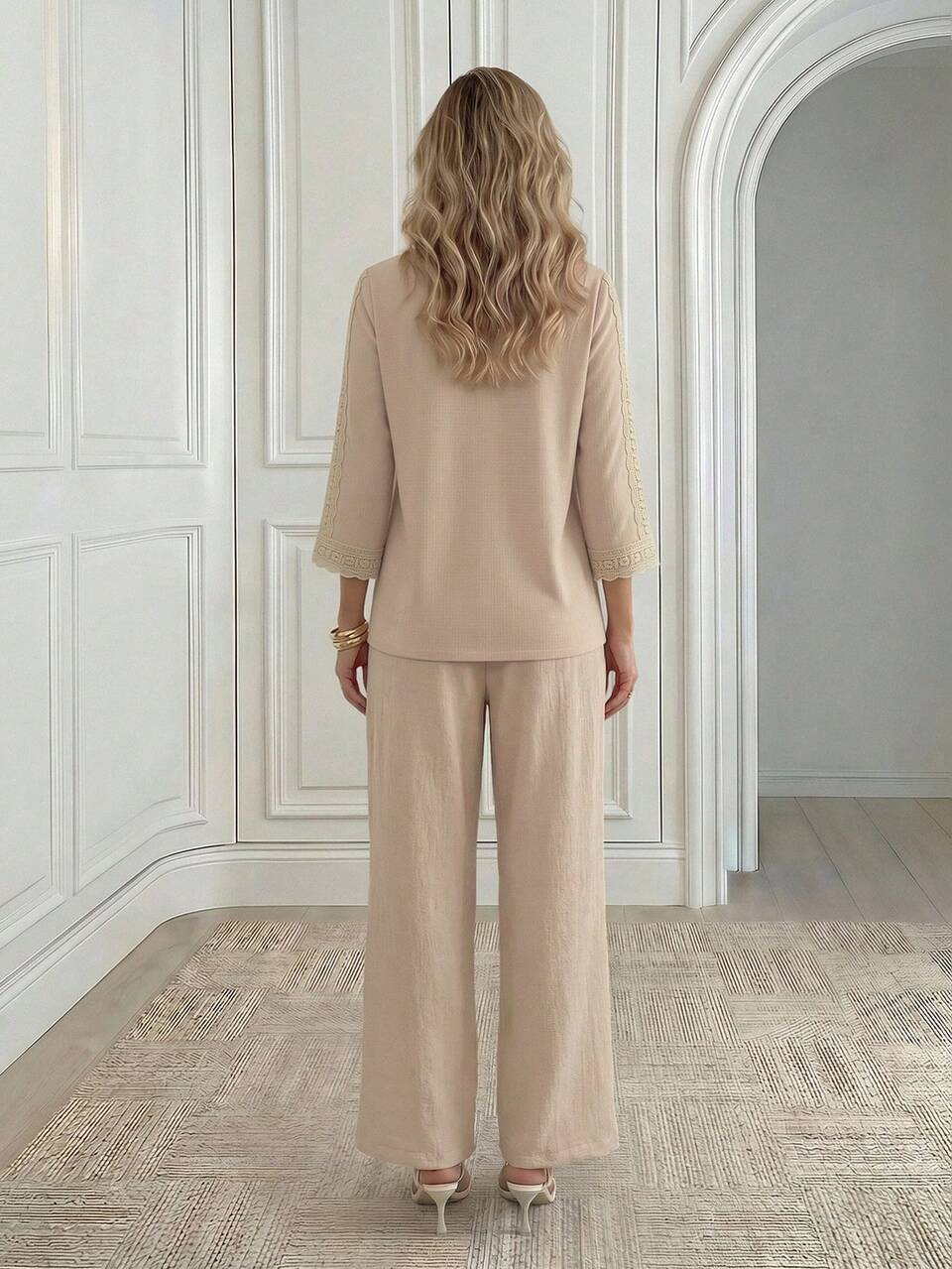 Middle-Aged And Elderly Women's Contrast Lace Round Neck Three-Quarter Sleeve Shirt And Pants Set