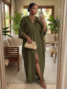 SHEIN Lady CURVE 大码女式深V领蝙蝠袖开衩下摆性感度假连衣裙，军绿色 - 軍綠色 - 查看 3