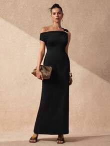 SHEIN Uhlyne Women's Black Gold Asymmetric-Neck Fitted Luxury High-End Metal Accessory Mermaid Long Dress Asymmetric Design Pleated Bodycon Evening Gown Sexy Dress - Black - View 6