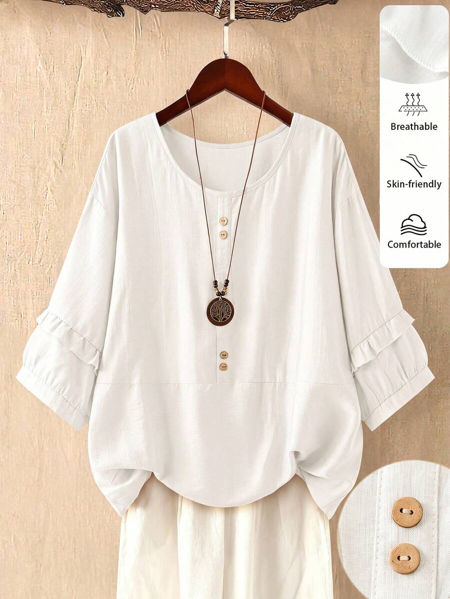 SHEIN LUNE CURVE 大尺碼女款春夏季圓領荷葉邊飾休閒七分袖襯衫,寬鬆舒適天然仿亞麻柔軟質感木鈕扣裝飾,百搭西式鄉村度假上衣 - 白色 - 查看 1