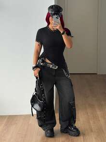 Coolane 女款大尺碼夏秋性感 Grunge Goth Y2K 龐克休閒復古黑色鉚釘圓領側褶皺下擺開衩短袖T恤 萬聖節 - 黑色 - 查看 3