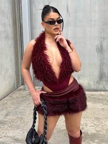 Dayanna Comas Y2K Amplova 酒紅色毛絨掛脖性感連身衣 派對穿搭 波爾多紅連身衣 紅色連身衣 人造毛皮女款連身衣 夏季 - 酒紅色 - 查看 2