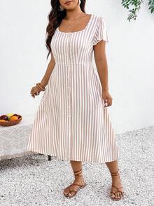 SHEIN Frenchy 大尺碼女款條紋短袖單排扣休閒洋裝 - 彩色 - 查看 4