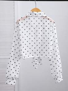 SHEIN 女童法式復古風白色波點長袖襯衫，翻領、前開扣、綁帶下擺、短版設計，夏季休閒薄款開襟衫 - 白色 - 查看 2