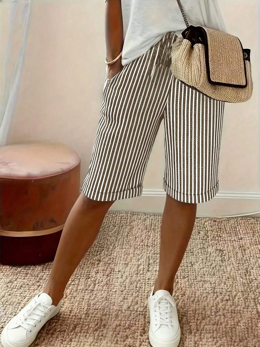 EMERY ROSE Black And White Vertical Striped Drawstring Waist Wide Leg Knee Length Shorts - Khaki - View 1