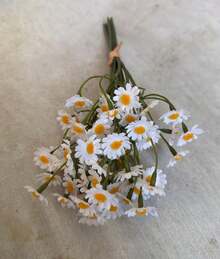 6/60 White And Yellow Artificial Daisy Bouquet, Perfect For Valentine's Day, Mother's Day, Easter, Wedding Season And DIY Home Decor, Holiday Flower Decor | Decorative Daisy Bouquet - Multicolor - View 5