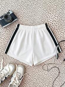 SHEIN [隨機3件，發送1件]驚喜盒 30%機率獲得2件 青少年女孩白色針織抽繩短褲 刺繡數字圖案 適合夏季休閒端莊、校園健身、運動、戶外野餐、街拍、母親節、畢業季，適用於日常、出遊、度假、假日穿著，時尚女孩、休閒穿搭、新風格、返校、慵懶風、開學季、少女風 T恤運動短褲 女孩運動短褲 健身短褲 運動短褲 - 彩色 - 查看 2