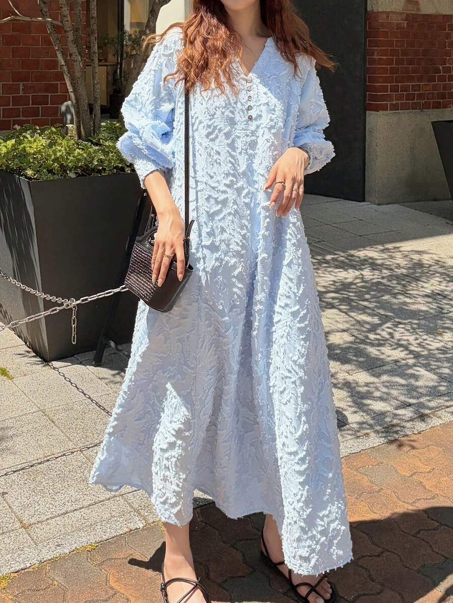 FRIFUL Women's Early Autumn New Korean Style Textured Fabric Long Dress With Large Hem - Blue - View 1