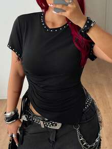 Coolane 女款大尺碼夏秋性感 Grunge Goth Y2K 龐克休閒復古黑色鉚釘圓領側褶皺下擺開衩短袖T恤 萬聖節 - 黑色 - 查看 5