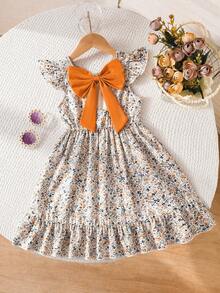 SHEIN Elladie kids 少女優雅淺杏色小碎花圓領荷葉袖露背鏤空貼花3D蝴蝶結收腰荷葉邊休閒可愛時尚洋裝，適合度假旅遊夏季 - 杏色 - 查看 3