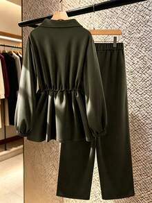GlowEve Conjunto de dos piezas con cuello alto y cintura ceñida con cremallera para mujer - Verde militar - Ver 2