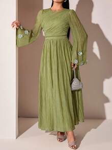 Veilorie Women's Textured 3D Floral Decor Pleated Vacation Dress - Green - View 3