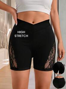 EMERY ROSE Plus Size Lace Patchwork Letter Print Fitted Shorts - Black - View 4