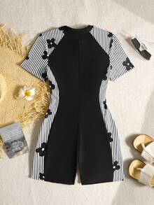SHEIN 青少年女孩休閒度假夏季海灘黑白拼接條紋花卉印花拉鍊式連身泳衣泳裝 - 黑與白 - 查看 2