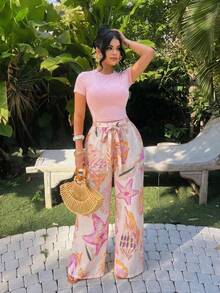 SHEIN SXY Conjunto casual de dos piezas para mujer talla grande con camiseta corta de manga corta y cuello redondo de unicolor y pantalones con estampado de estrella de mar - Multicolor - Ver 3