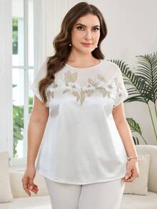Reflora Plus Size Elegant Floral Embroidered Shirt, Summer - White - View 6