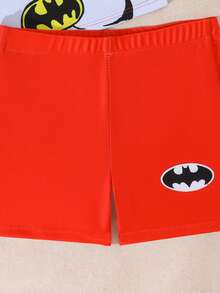 BATMAN X SHEIN GraphicGems 小男孩字母印花圓領短袖T恤與休閒短褲泳裝套裝 - 紅色 - 查看 5
