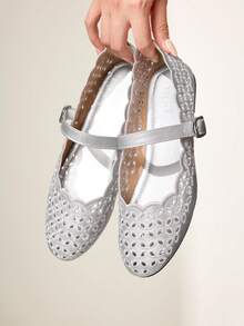 CUCCOO CHICEST Giày bệt nữ thoải mái, thêu rỗng, có khóa cài. - Bạc - Xem 6