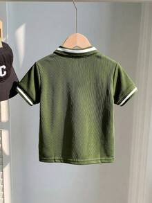 SHEIN 男宝宝夏季休闲可爱针织Polo衫，橄榄绿，适合生日派对、晚宴、演出、婚礼、迎婴派对、满月庆祝和周岁生日等场合。 - 綠色 - 查看 3