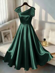 GlowEve CURVE Plus Size Women's Solid Color Fashion Party Dress Fall - Dark Green - View 3