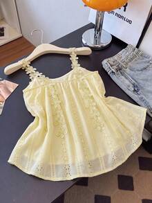 SHEIN Franclia 女款刺繡3D花朵裝飾法式甜美可愛上衣 淡黃色 夏季度假早午餐穿搭 - 黃色 - 查看 2