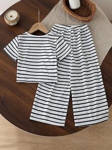SHEIN Elladie kids 少女新款時尚黑白條紋印花短袖T恤 + 寬腿長褲 3D黑色蝴蝶結裝飾 2件套 適合日常休閒運動夏季 - 黑與白 - 查看 3