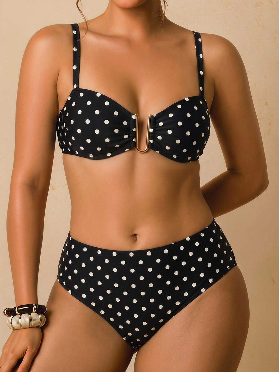 Travachic 女款夏季海灘波點細肩帶比基尼上衣與三角泳褲套裝 大尺碼泳裝套裝