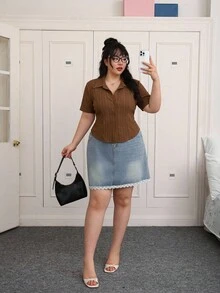 CovetEZ Spring/Summer Wave Pattern Jacquard Casual Solid Color Front Button Plus Size Short Sleeve Slim Fit Flattering Shirt - Brown - View 4