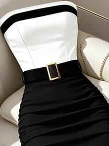 SHEIN Franclia 女士黑白撞色无肩带紧身连衣裙，女士优雅连衣裙，女士休闲连衣裙，女士职业连衣裙，女士黑色连衣裙，女士白色连衣裙，婚纱，毕业礼服，夏季服装，女士度假服装，女士节日服装，女士正式连衣裙，女士正装，女士通勤服装，女士办公室服装，社交/商务连衣裙，女士办公室着装，女士商务正装，女士办公室套装，撞色设计 - 黑色 - 查看 4