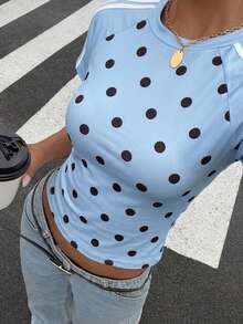 Muchica T-shirt court à manches raglan avec imprimé à pois et bandes de contraste sur les côtés - Bleu ciel - Voir 5