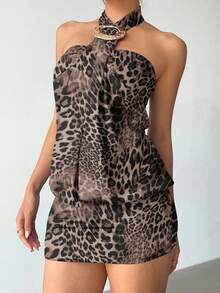 Aloruh Vestido ajustado halter con estampado de leopardo de vanguardia sexy Y2K con decoración de botón de metal, minivestido negro súper corto para clubes - Multicolor - Ver 11