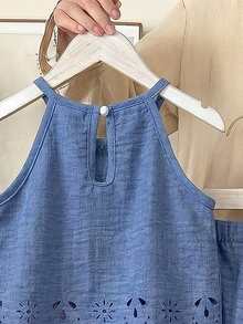 SHEIN Vintaside Kids Ensemble top à col licou et pantalon avec design ajouré brûlé pour jeunes filles, adapté aux filles, avec encolure dos nu et style ouvert, en tissu, top ajusté + pantalon droit décontracté, adapté pour le port extérieur en été - Bleu azur - Voir 6