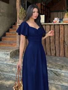 Vestido elegante y romántico de manga corta, cintura recogida y plisado en A, de longitud media, en color amarillo tejido, para primavera/verano - Azul marino - Ver 3