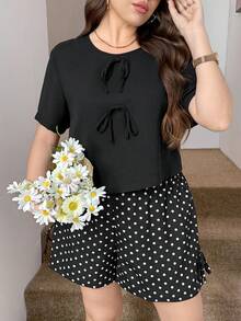 SHEIN LUNE 大尺碼女款格紋印花開學穿搭 前綁帶襯衫商務休閒女裝 曲線版型短褲 2件套返校服 秋季女裝 老錢風女款 - 黑色 - 查看 1