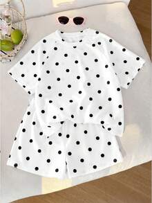 SHEIN 青少年女孩 T-Shirt 套裝，運動風粉色與深綠色拼接短袖 T-Shirt 與短褲套裝，夏季寬鬆貼身設計，輕量面料，適合日常外出、休閒運動或造型穿搭 - 白色 - 查看 7