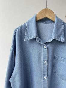 Elamini Casual set för kvinnor med långärmad enkelknäppt denimskjorta och denimshorts - Ljustvätt - Visa 3