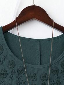 SHEIN LUNE CURVE 大尺碼女款素色仿亞麻圓領刺繡七分袖休閒襯衫 - 藍色 - 查看 4
