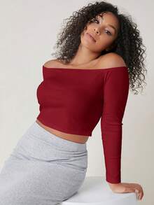 SHEIN BASICS 大尺碼女款素色露肩修身百搭休閒長袖T恤 - 酒紅色 - 查看 1