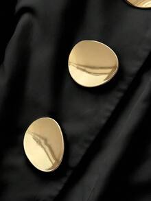 Maweii 大尺碼法式通勤金屬扣浪漫設計優雅襯衫 - 黑色 - 查看 7