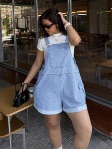 SHEIN CURVE+ Plus Size Women's Cargo Pocket Casual Denim Overalls Shorts - Light Wash - View 5