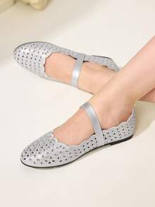 CUCCOO CHICEST Giày bệt nữ thoải mái, thêu rỗng, có khóa cài. - Bạc - Xem 2