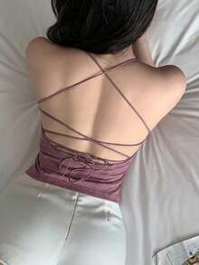 DAZY Áo camisole thiết kế tối giản, dây mảnh, hở lưng, có đệm mút tự nhiên. - Màu tím - Xem 5