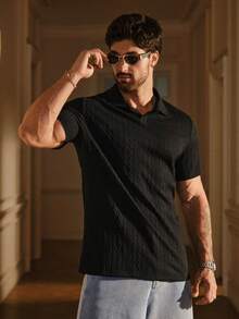 SIGLOCORE Herren lässiges, locker gestricktes Poloshirt mit Schulterausschnitt und umgelegtem Kragen, Kurzarm Herren Poloshirt, gestricktes Poloshirt Herren, strukturiertes Poloshirt Kurzarm, Old Money - Schwarz - Übersicht 3