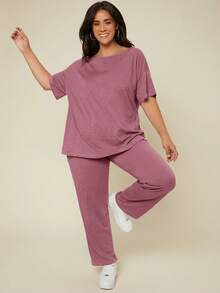 SHEIN BASICS 大尺碼女款素色短袖上衣與長褲休閒日常套裝 - 藕粉色 - 查看 5